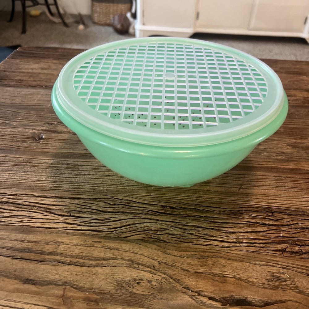 Vintage‎ Tupperware Strainer Colander Bowl Grid Lid, Wonderlier Bowl